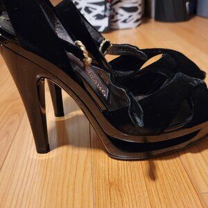 Ferragamo Reverence